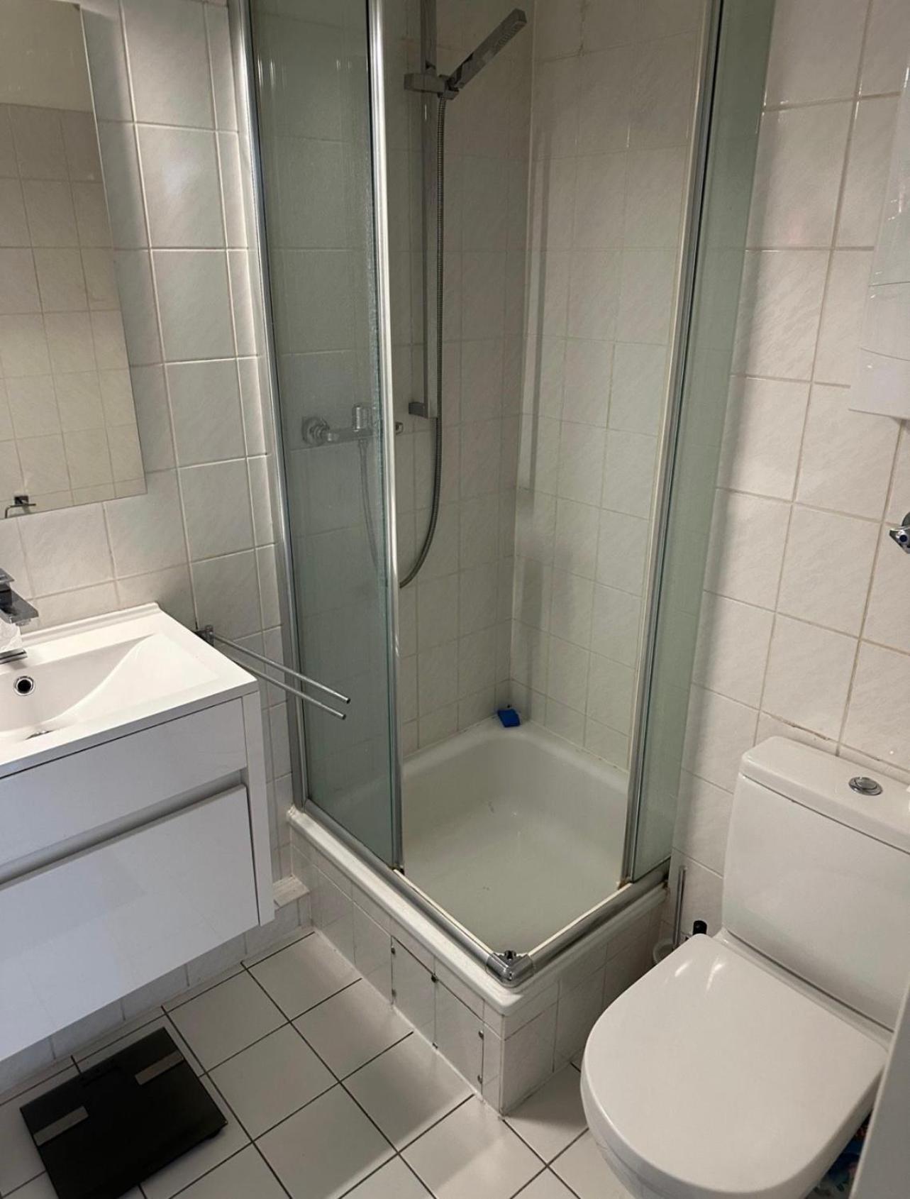Apartment In Stadtmitte ดุสเซลดอร์ฟ ภายนอก รูปภาพ